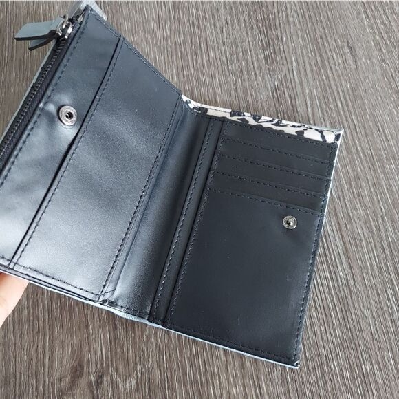 Jessica Simpson Light Blue Wallet - Picture 5 of 7